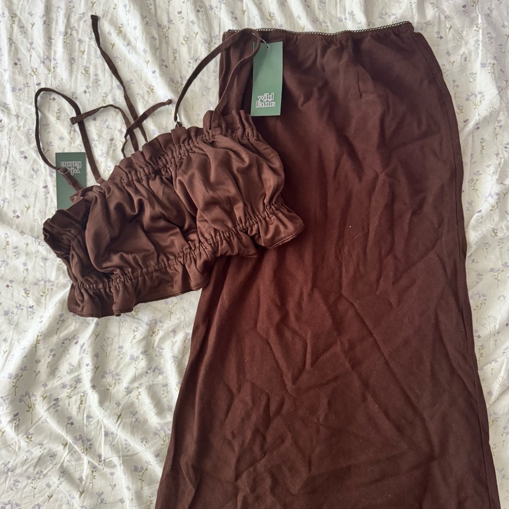 (nwt) brown two-piece set